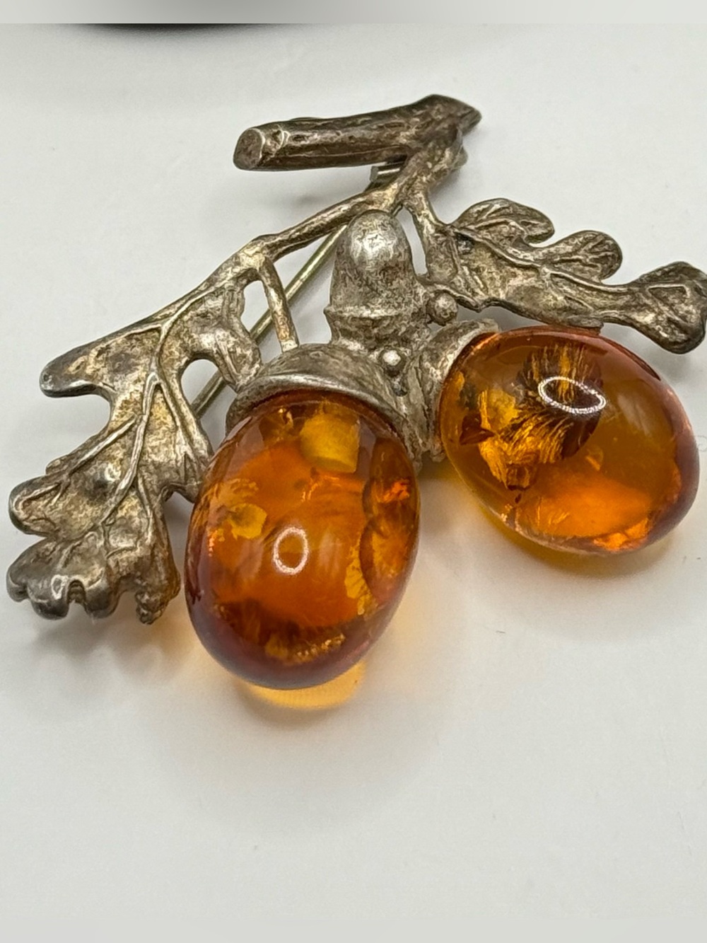 Sterling Leaf baltic honey Amber Drop Brooch - Amber Silver - Picture 3 of 7